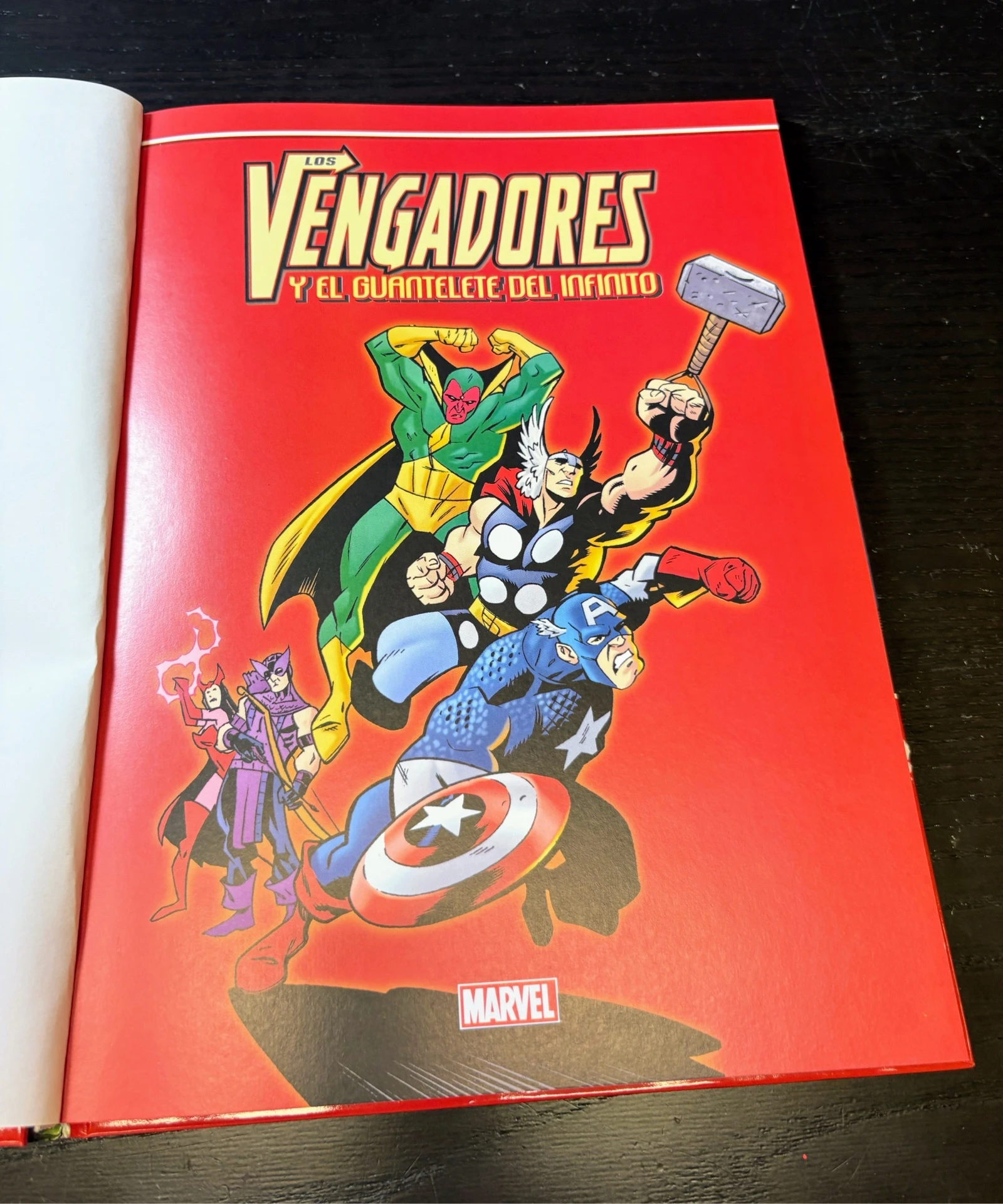 Marvel First Level – The Avengers and the Infinity Gauntlet | Hardcover – photo 2